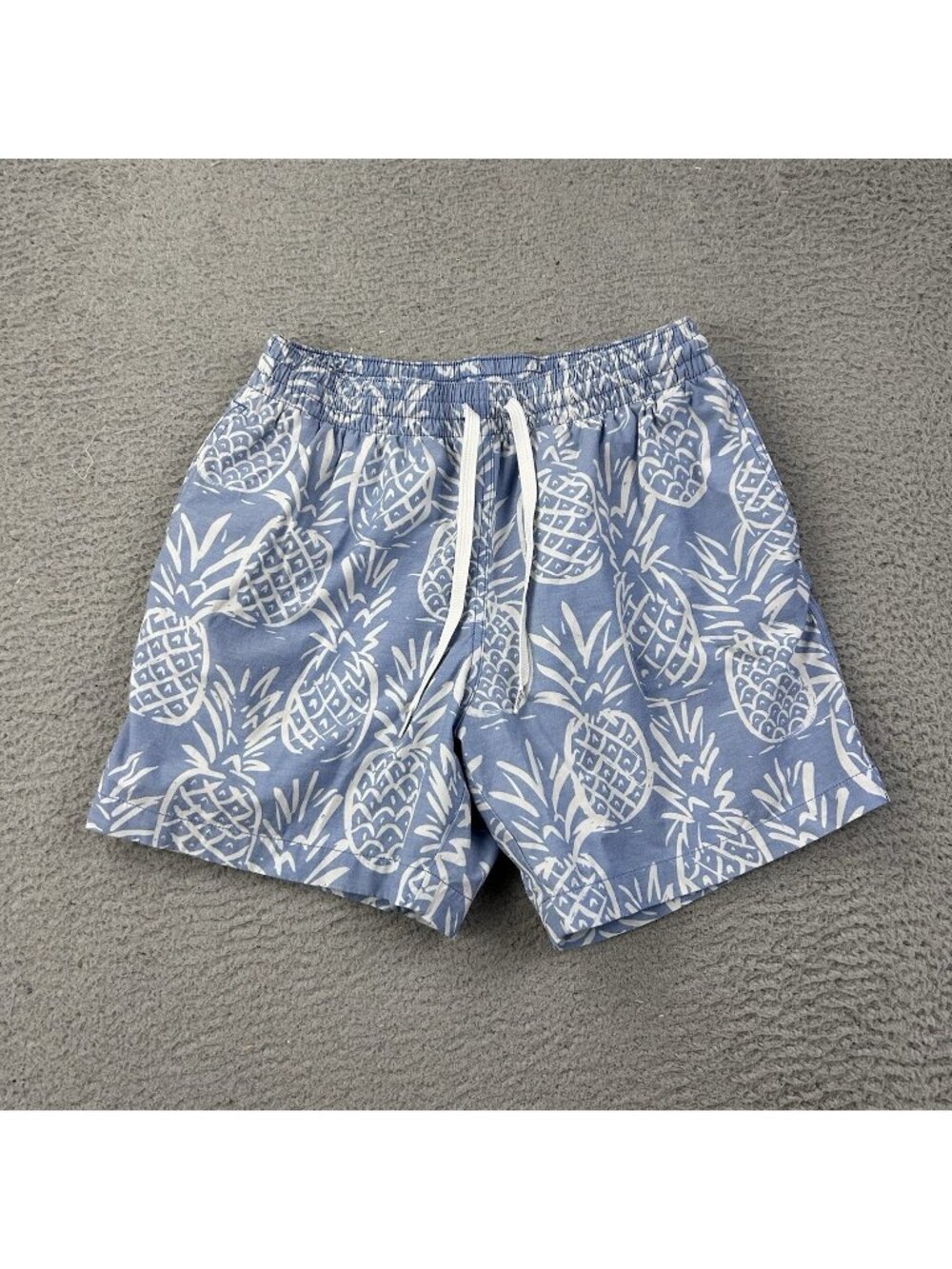 Chubbies The Thigh Napples Swim Trunks Mens Size Small Mesh Lined Pineapple